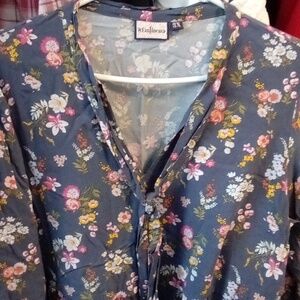 Floral top 3x